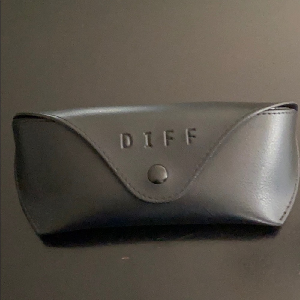 Diff Sunglasses - image 5